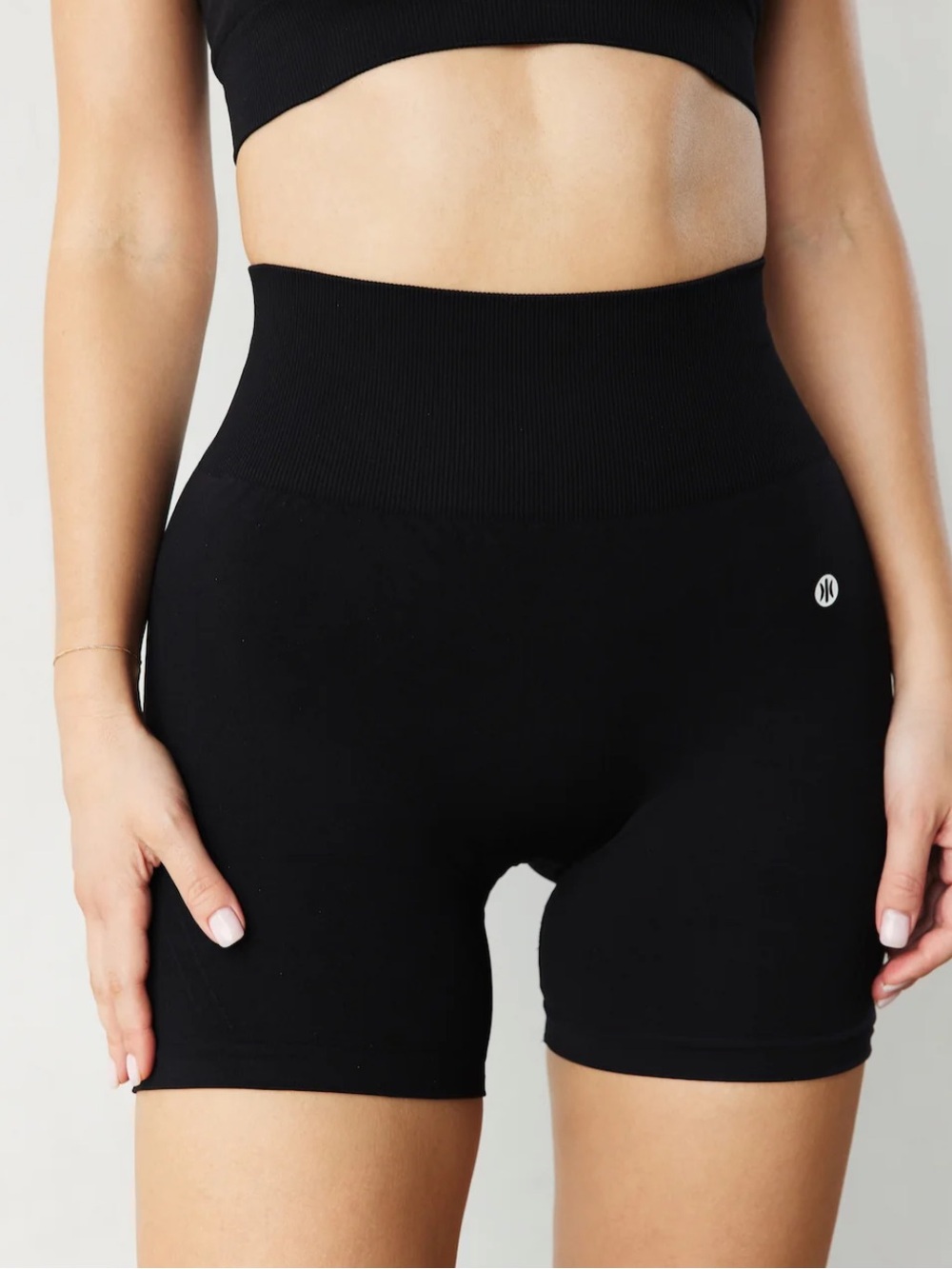 Astoria Activewear Contour Short Size Small